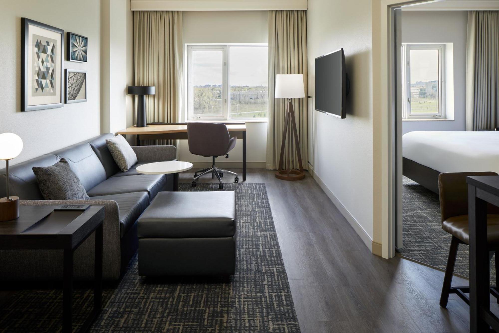Residence Inn By Marriott Montreal Airport Dorval Eksteriør billede