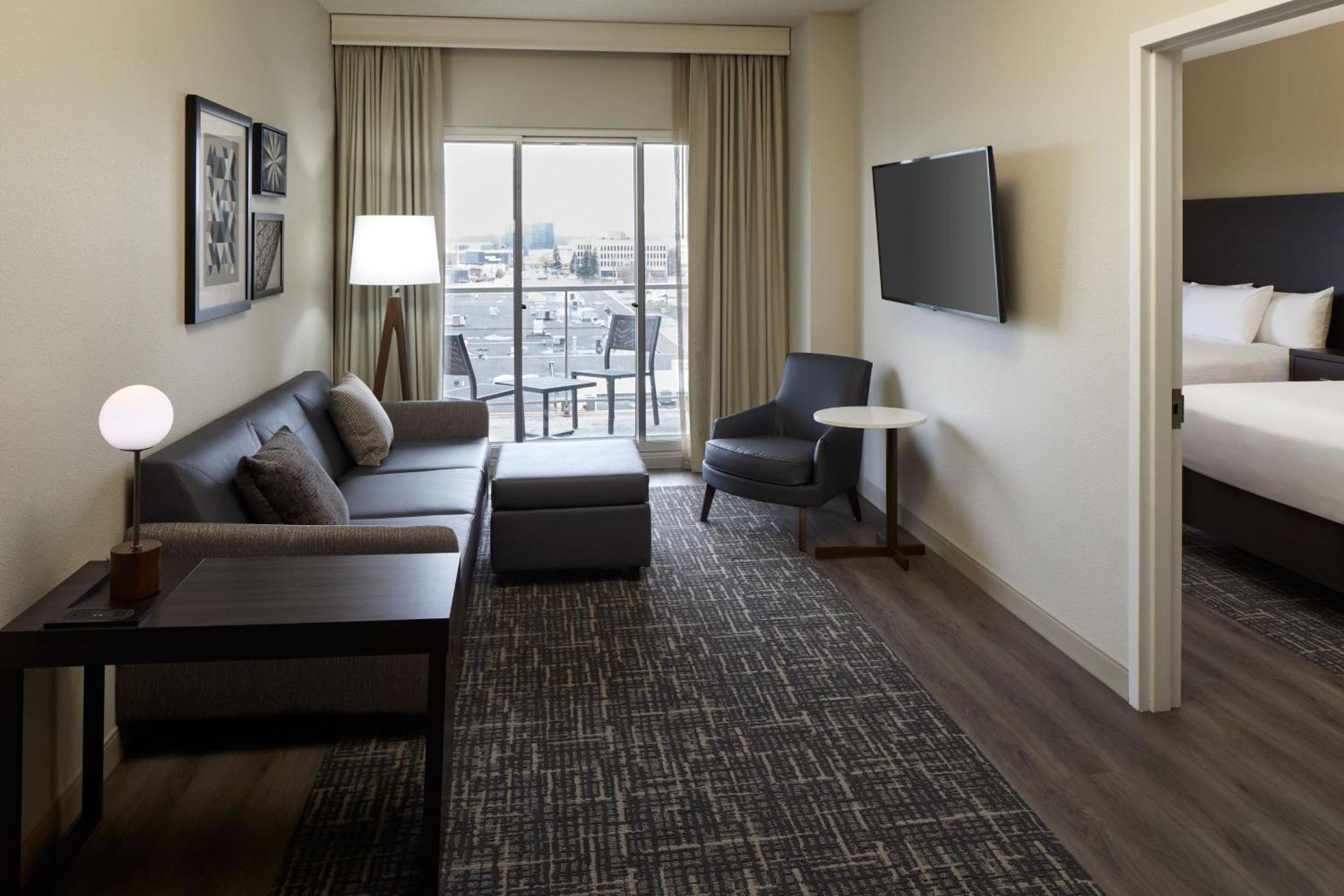 Residence Inn By Marriott Montreal Airport Dorval Eksteriør billede
